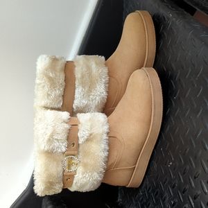 Guess Winter Boots
